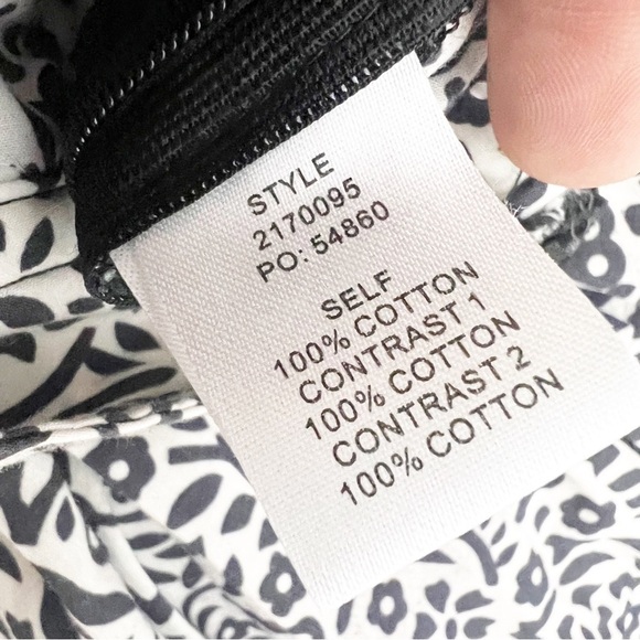 NEW with tags Current Air Pleated Floral Shorts - Picture 8 of 10